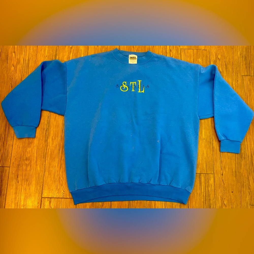St. Louis Baby Blue Crewneck Sweatshirt Size XXL Fits XL